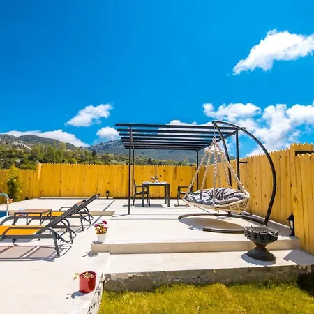 Exceptional With Private Pool And Jacuzzi In Kas, Antalya *